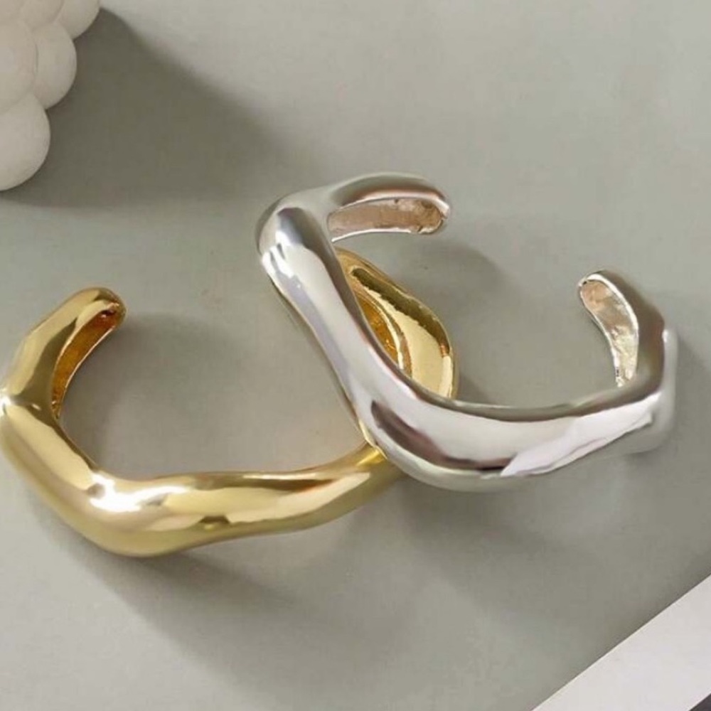 Silver Plated Irregular Bangle Bracelet Geometric - Picture 7 of 8